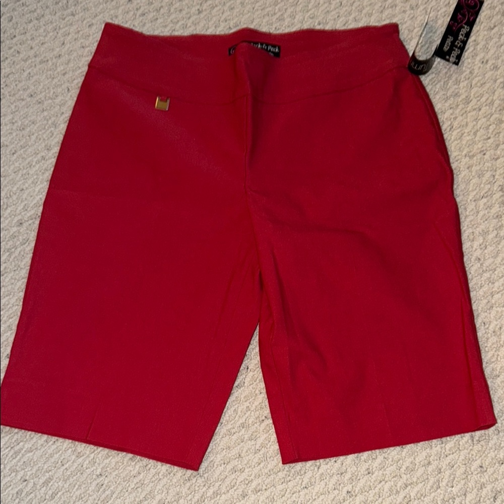 Peck & Peck  11” Bermuda Pull-on Shorts in Coral Red